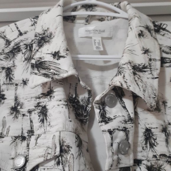 Jean Jacket - Cropped Boyfriend Style printed in Black on white Cactus - Picture 4 of 8